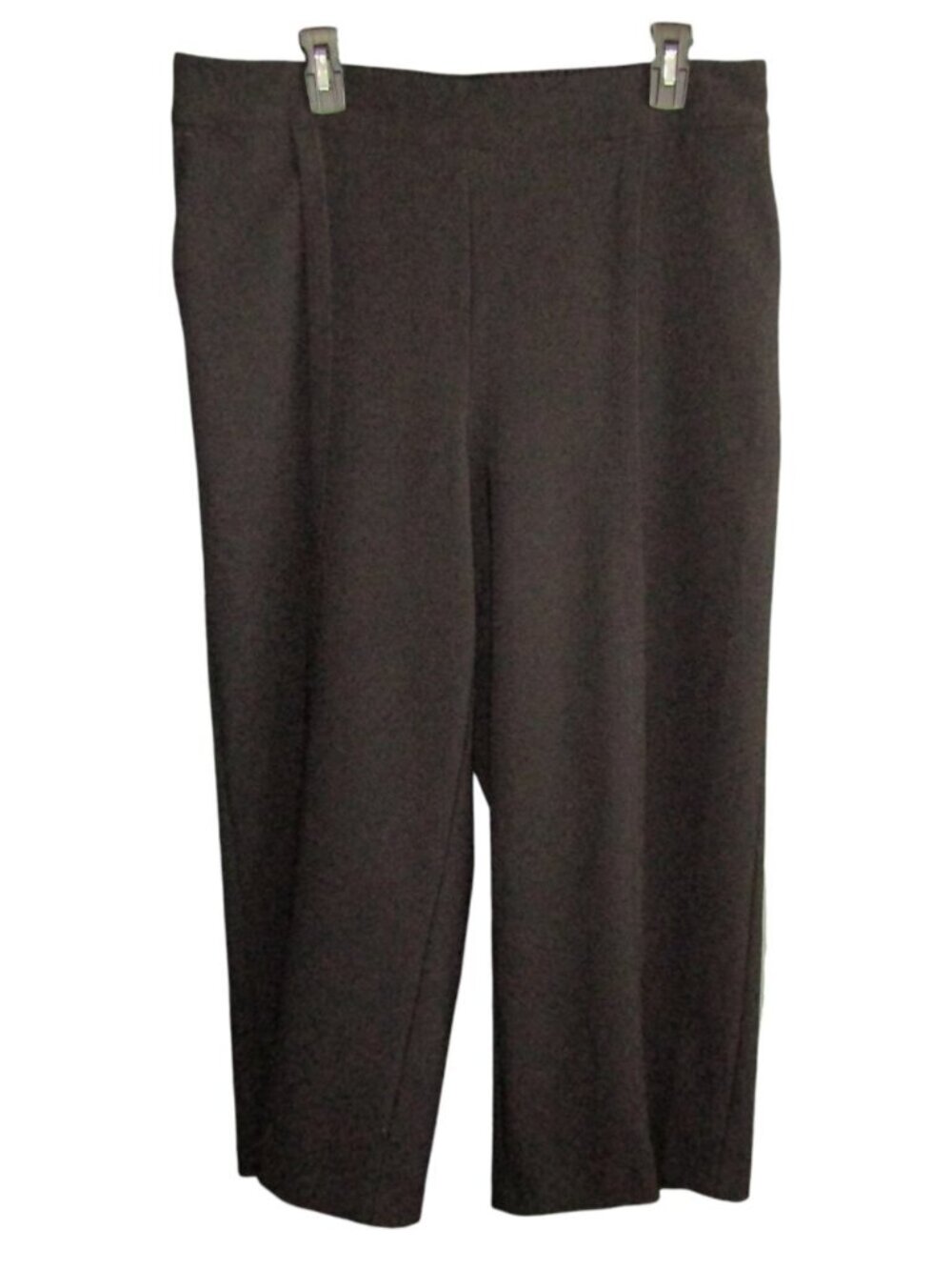 Chicos Black Seam Front Wide Leg Capri Pants Womens Size L 2.5 Classic Pockets